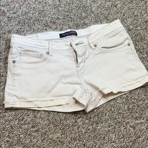 Levi’s Jeans WHITE shorts